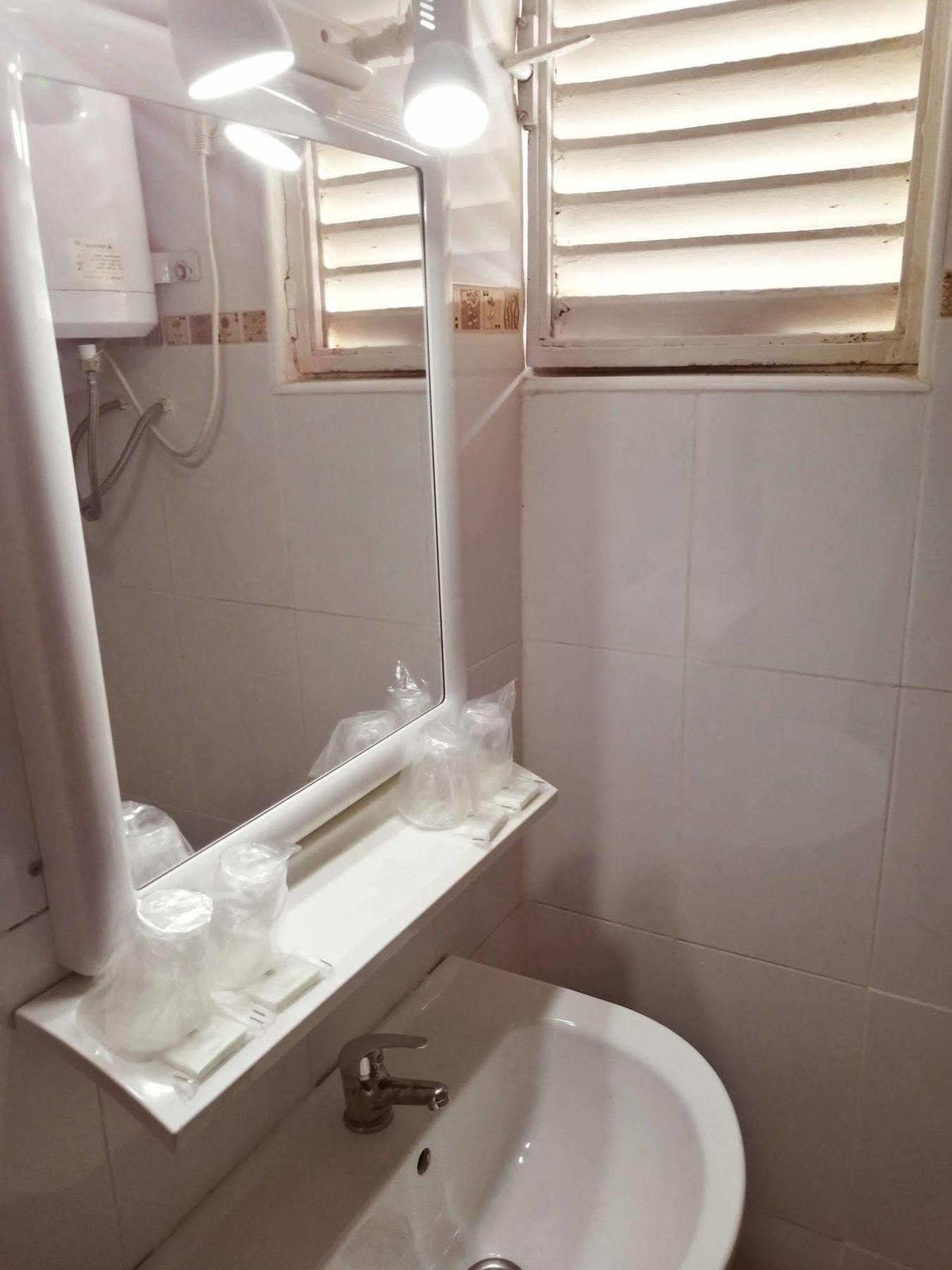 Virgen Del Rocio II Hotel Torremolinos Buitenkant foto